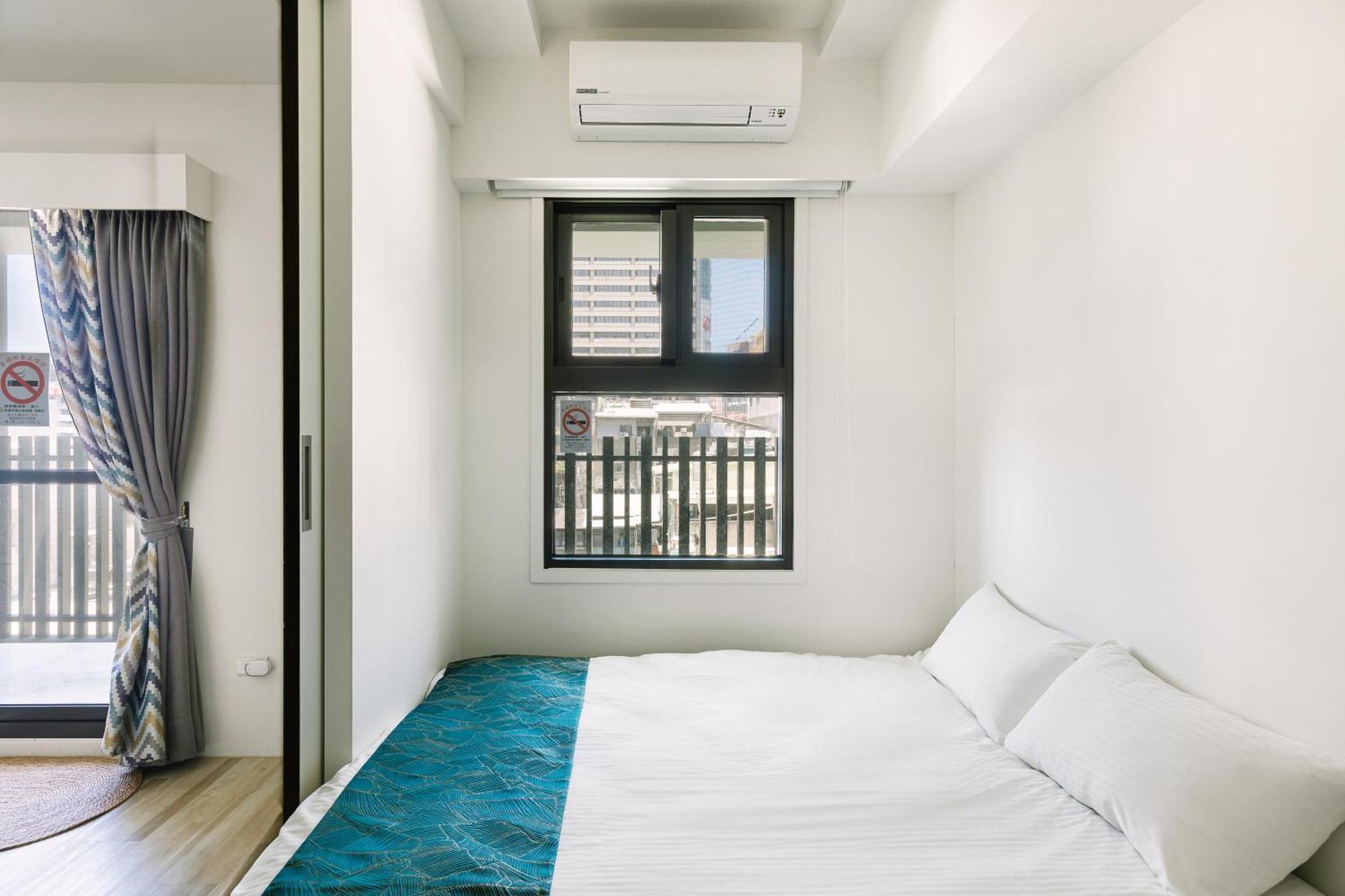 Hotel Nan Nan Kaohsiung Esterno foto
