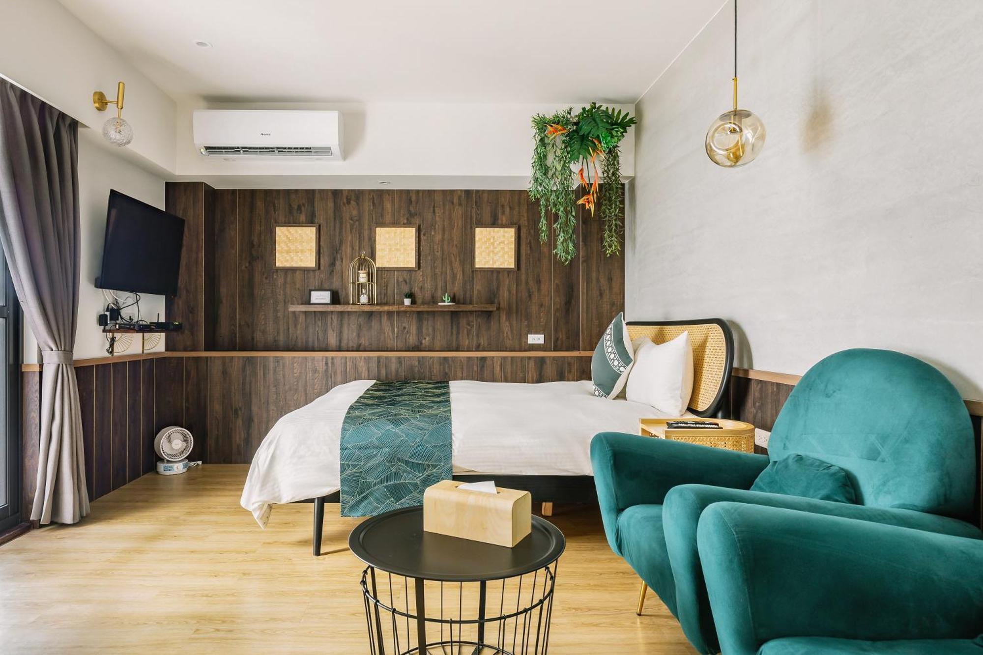 Hotel Nan Nan Kaohsiung Esterno foto